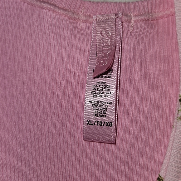 Skims Cropped Limited Edition Tanktops - Picture 5 of 10